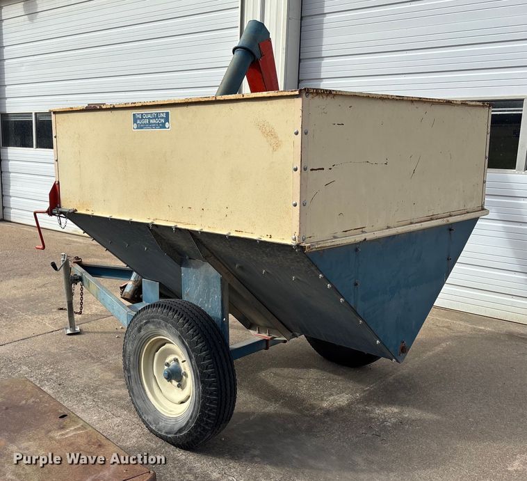 image for item FC1554 Quality Line grain cart