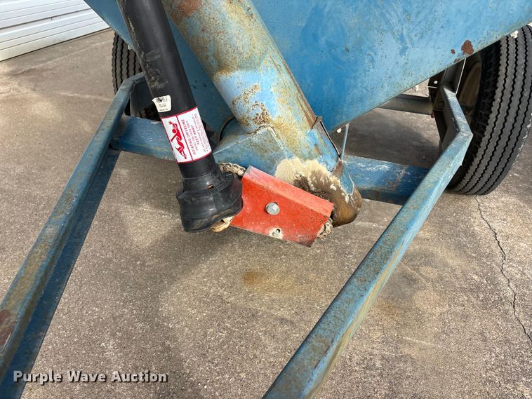 image for item FC1554 Quality Line grain cart