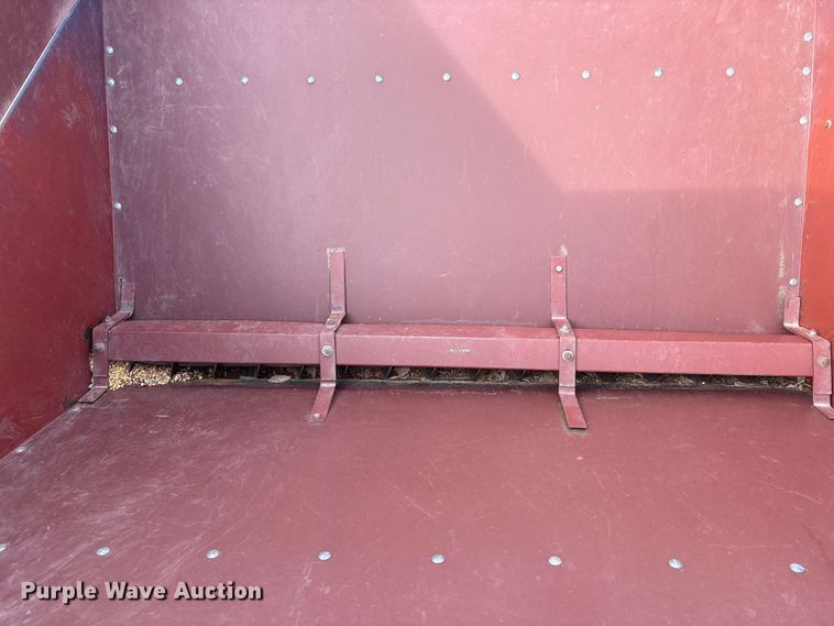 image for item FC1554 Quality Line grain cart