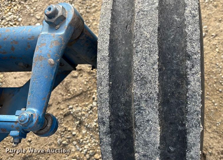 image for item FC1556 Ford 6700 tractor