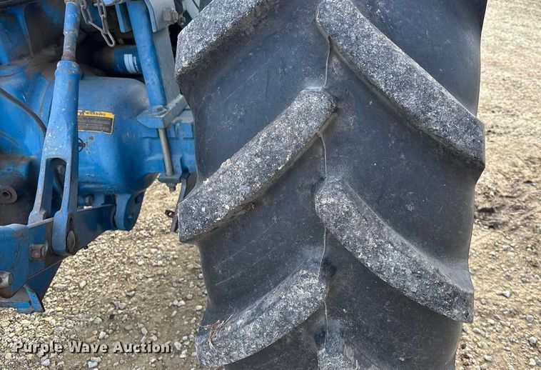 image for item FC1556 Ford 6700 tractor