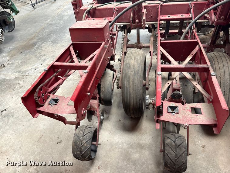 image for item FC1558 Case 900 Cyclo Air planter