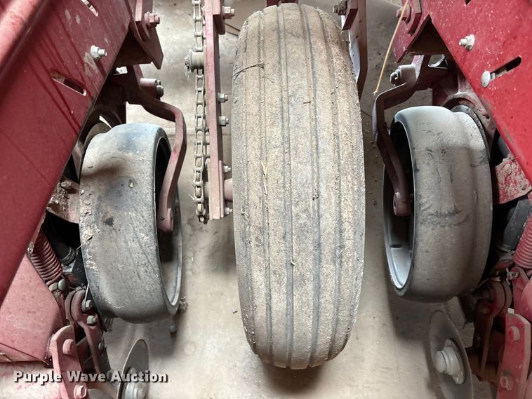 image for item FC1558 Case 900 Cyclo Air planter