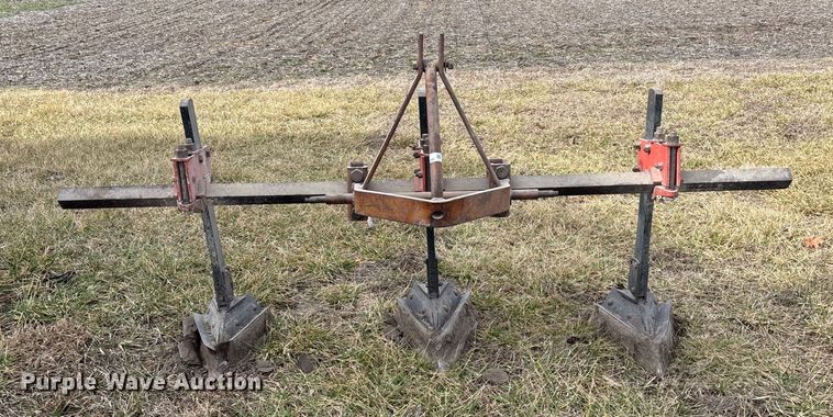 image for item FC1559 Henry Row Hoe furrowing hoe