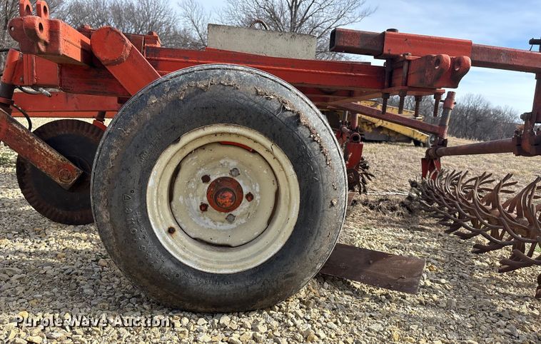 image for item FC1561 Sweep plow