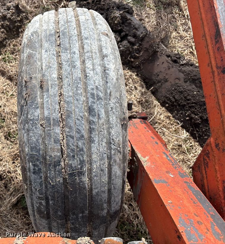 image for item FC1561 Sweep plow