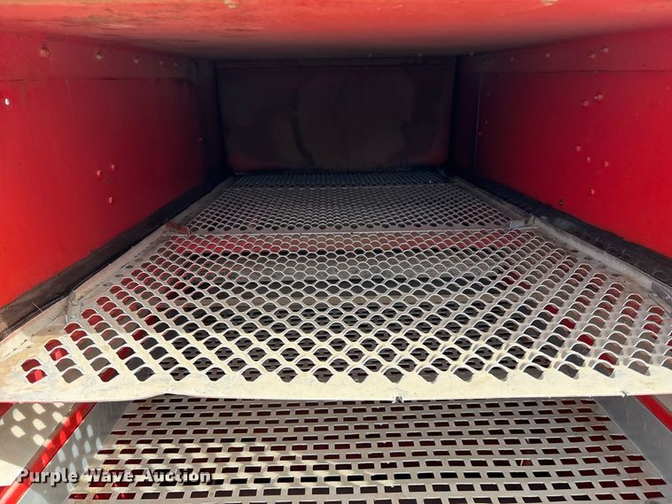 image for item FC1563 1979 Hege 115B combine