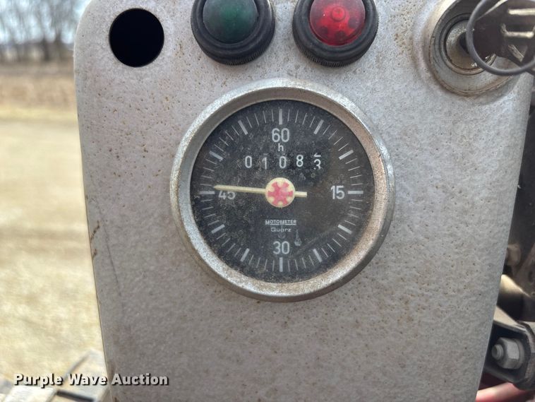 image for item FC1563 1979 Hege 115B combine