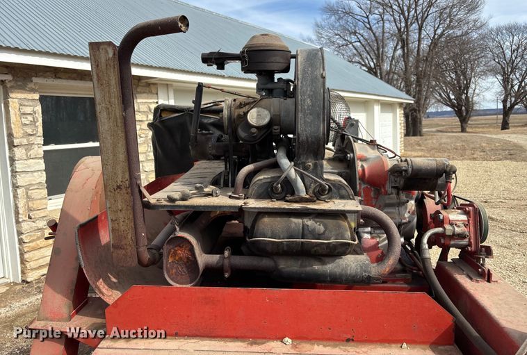 image for item FC1563 1979 Hege 115B combine