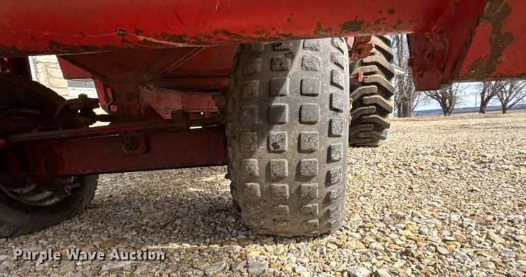 image for item FC1563 1979 Hege 115B combine