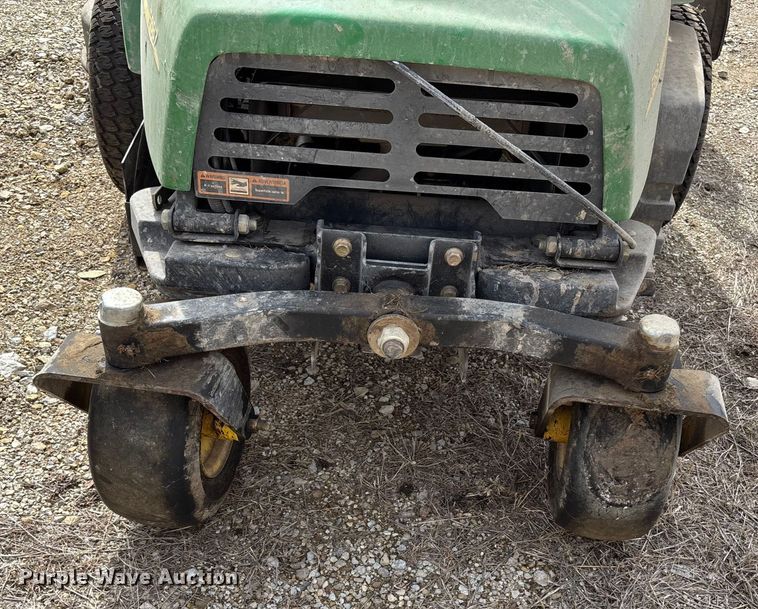 image for item FC1564 John Deere F687 ZTR lawn mower