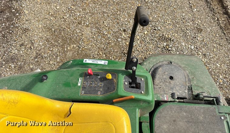 image for item FC1564 John Deere F687 ZTR lawn mower