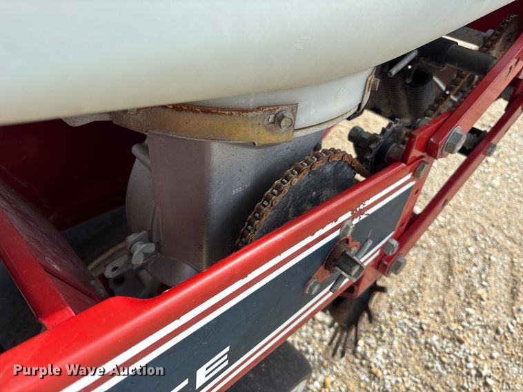 image for item FC1565 White 6100 planter