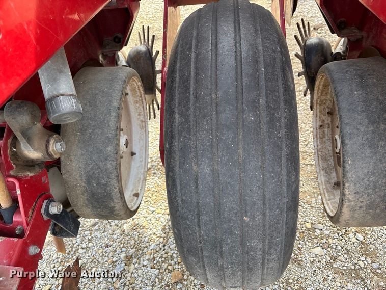 image for item FC1565 White 6100 planter