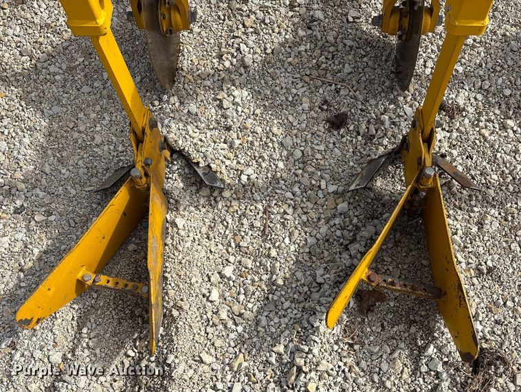 image for item FC1568 Buffalo Scout Row Crop field cultivator