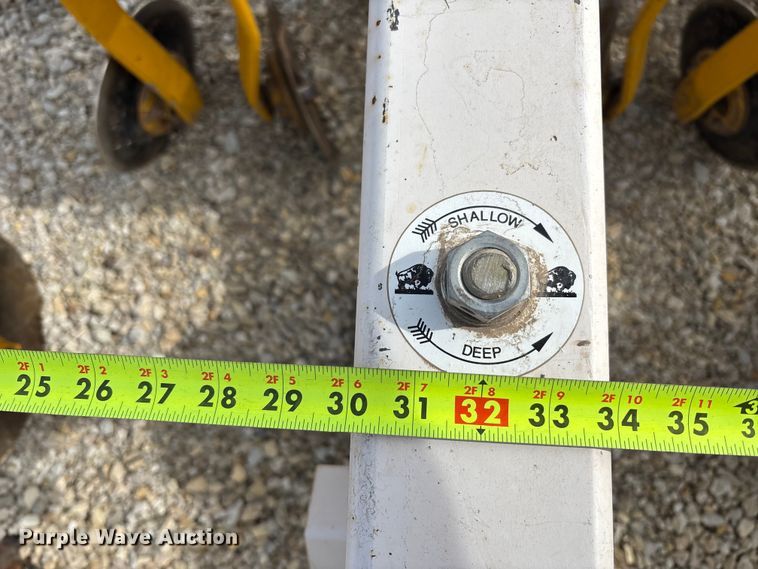 image for item FC1568 Buffalo Scout Row Crop field cultivator