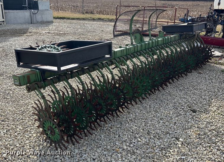 image for item FC1569 John Deere E0400 rotary hoe