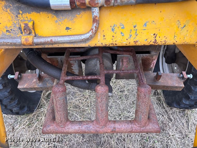 image for item FC1570 Massey Ferguson 175 tractor