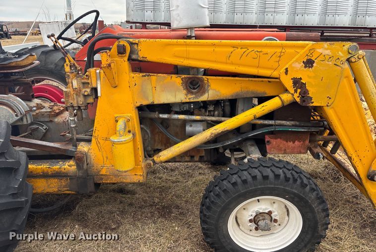 image for item FC1570 Massey Ferguson 175 tractor