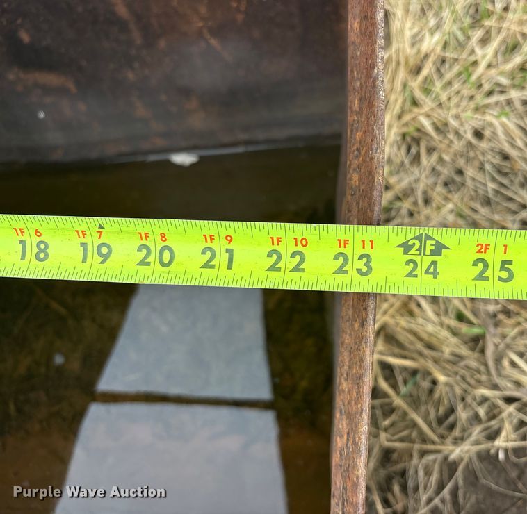 image for item FC1570 Massey Ferguson 175 tractor