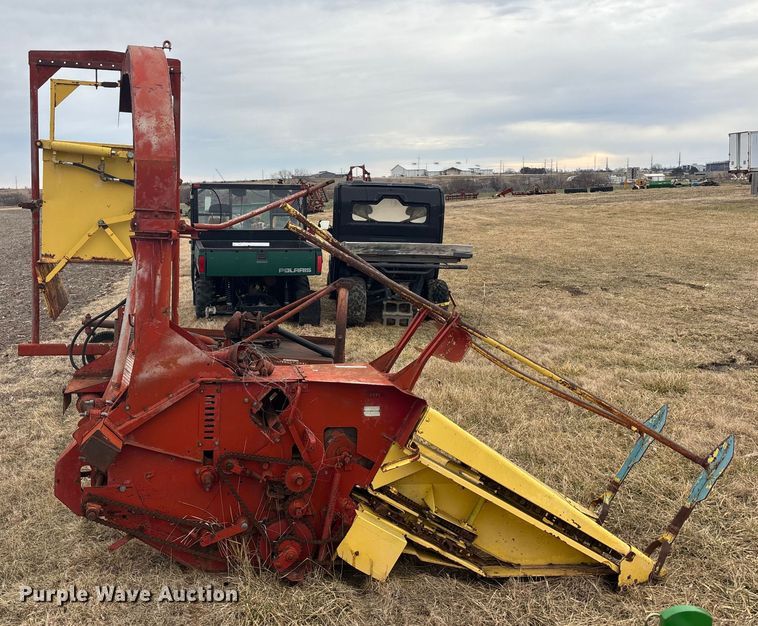 image for item FC1571 Sperry New holland 707 forage harvester