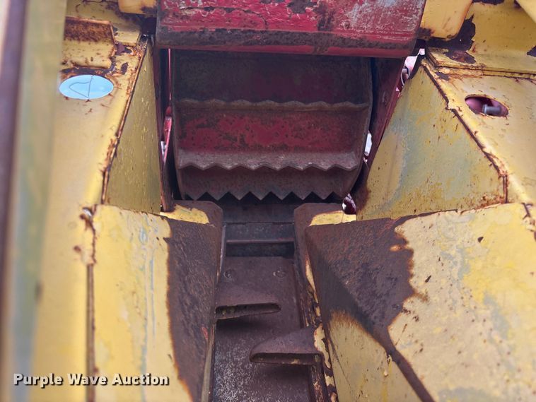 image for item FC1571 Sperry New holland 707 forage harvester