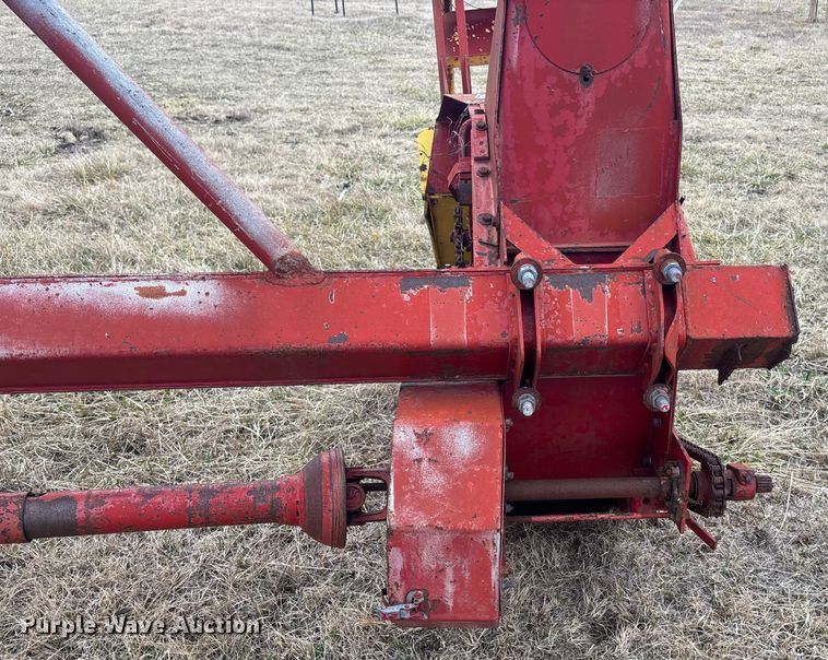 image for item FC1571 Sperry New holland 707 forage harvester