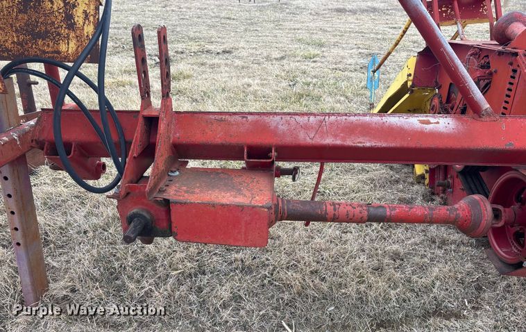 image for item FC1571 Sperry New holland 707 forage harvester