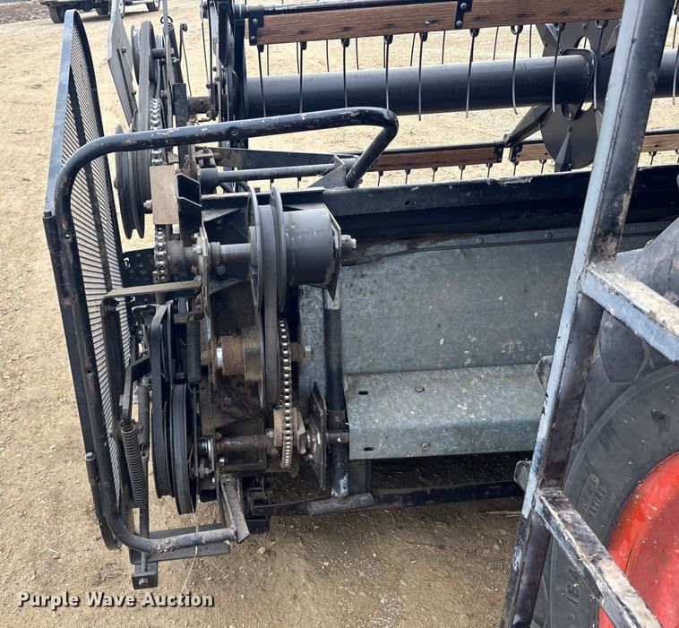 image for item FC1575 Gleaner F3 combine