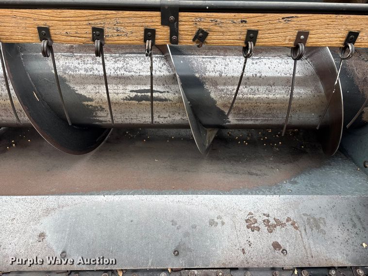 image for item FC1575 Gleaner F3 combine