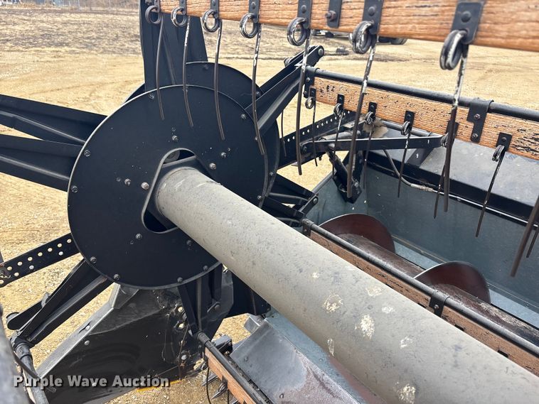 image for item FC1575 Gleaner F3 combine