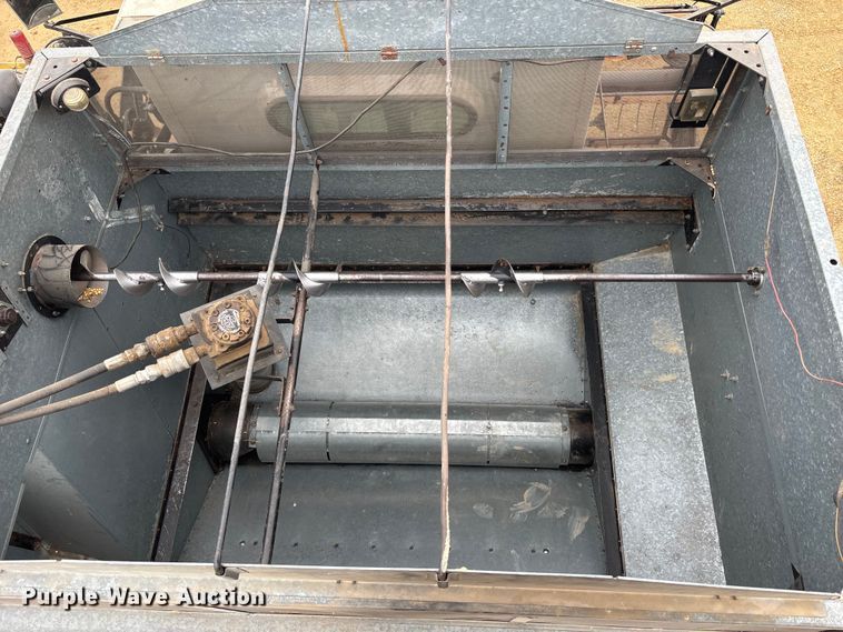 image for item FC1575 Gleaner F3 combine