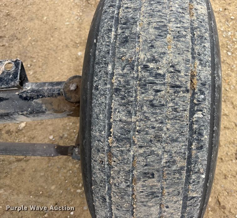 image for item FC1575 Gleaner F3 combine