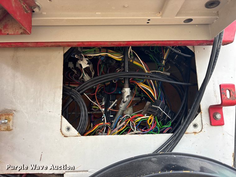 image for item FC1577 Massey Ferguson 8XP Combine