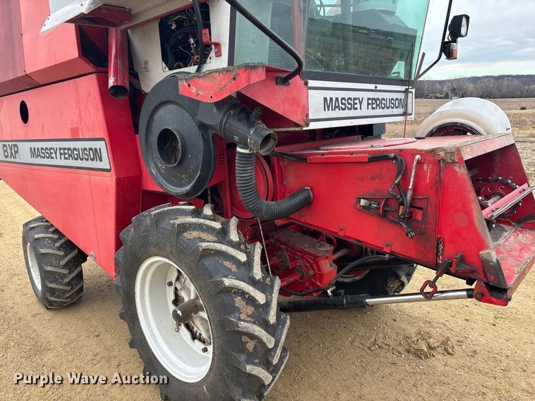 image for item FC1577 Massey Ferguson 8XP Combine