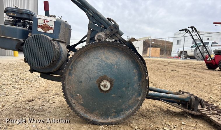 image for item FC1581 (4) sickle bar mowers