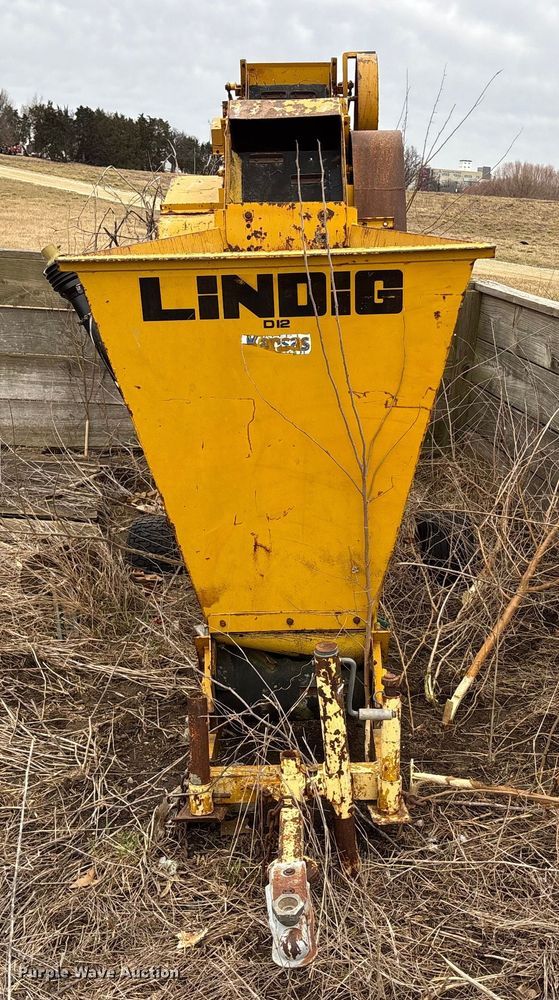 image for item FC1584 Lindig D12 soil shredder