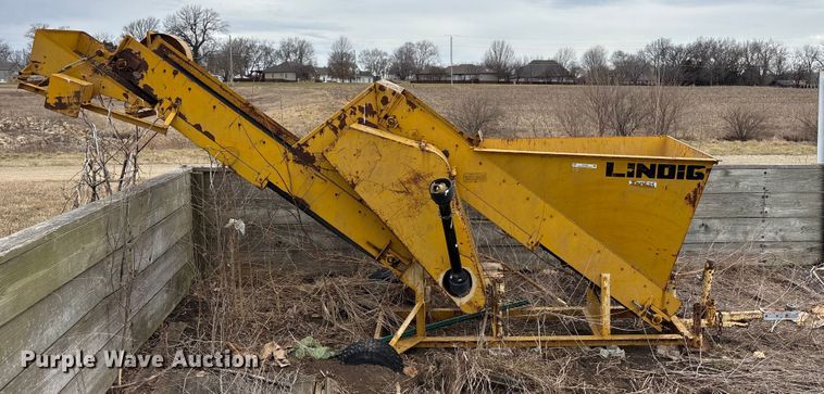 image for item FC1584 Lindig D12 soil shredder