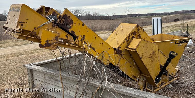 image for item FC1584 Lindig D12 soil shredder