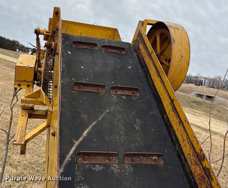 image for item FC1584 Lindig D12 soil shredder