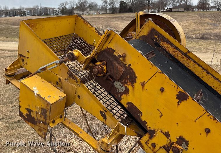 image for item FC1584 Lindig D12 soil shredder