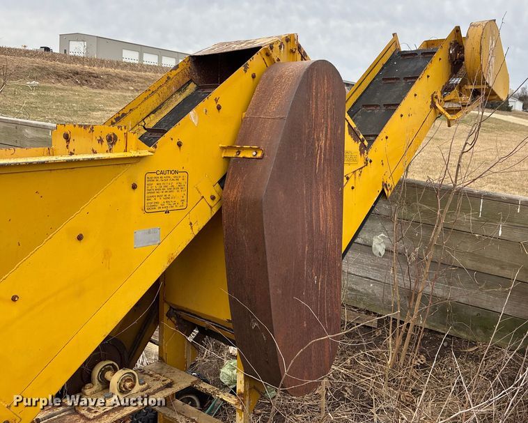 image for item FC1584 Lindig D12 soil shredder