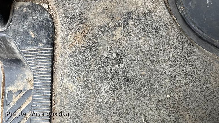 image for item FC1585 2003 Ford E350 Extended van