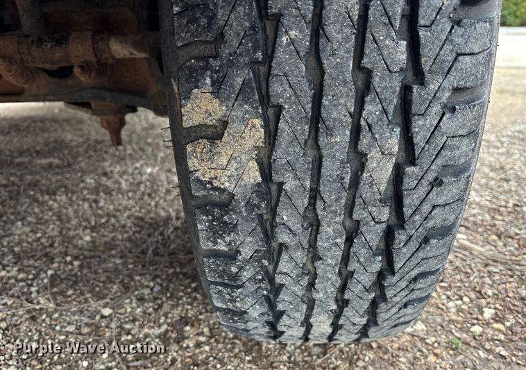 image for item FC1585 2003 Ford E350 Extended van