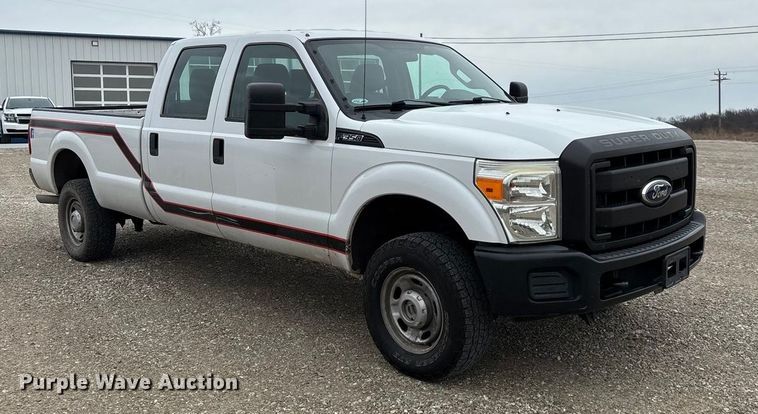 image for item FG0077 2011 Ford F350 Super Duty Crew Cab pickup truck