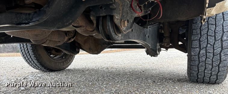 image for item FG0077 2011 Ford F350 Super Duty Crew Cab pickup truck