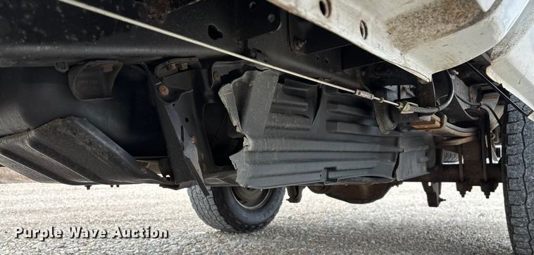 image for item FG0077 2011 Ford F350 Super Duty Crew Cab pickup truck