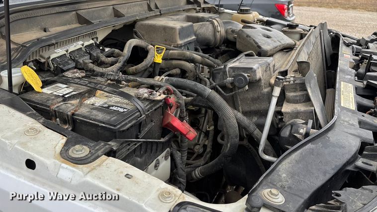 image for item FG0077 2011 Ford F350 Super Duty Crew Cab pickup truck