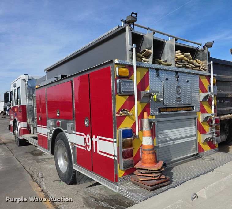 image for item FI0671 2016 Spartan LA41M2142 pumper fire truck