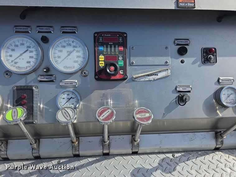 image for item FI0671 2016 Spartan LA41M2142 pumper fire truck